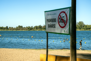 Laguna Avendaño: actividad humana podría ser principal responsable de contaminación